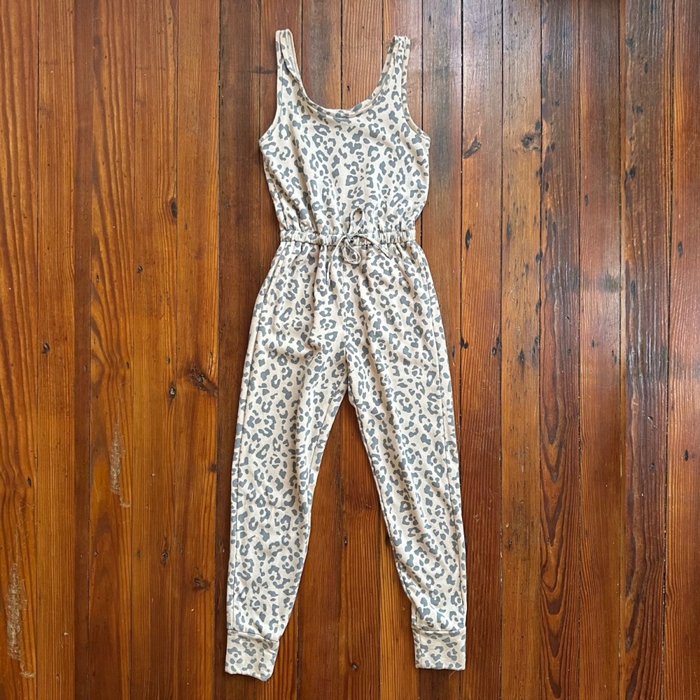 Hippie Rose animal print sleeveless sweatsuit jumper XS